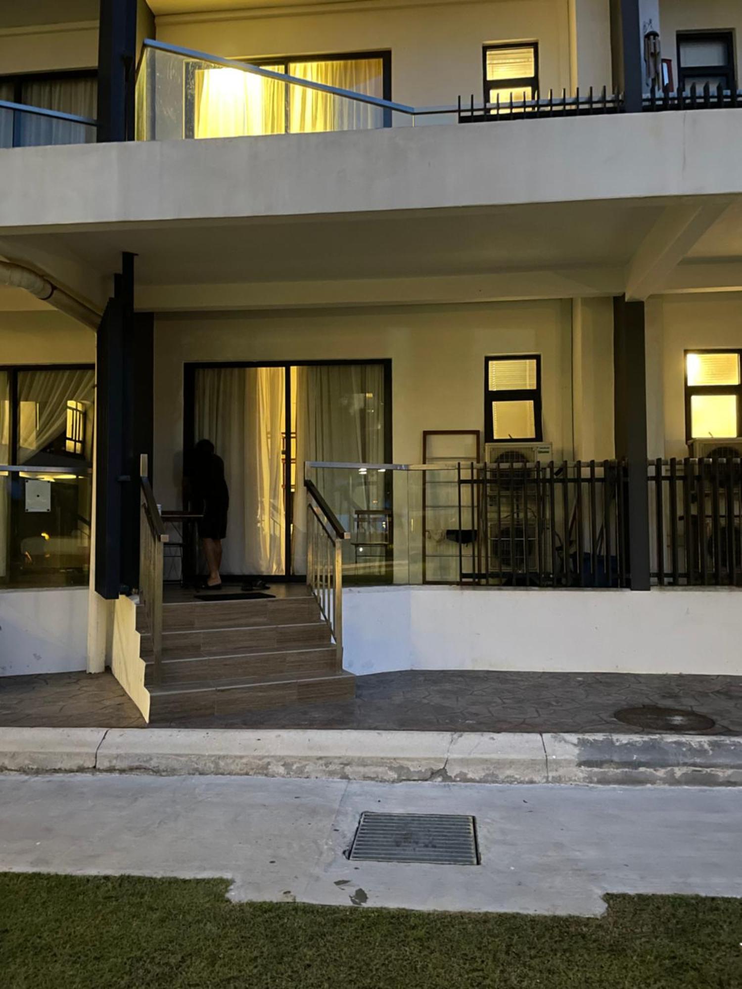 Timur Bay Groundfloor Pool & Seaview Kuantan Exterior photo